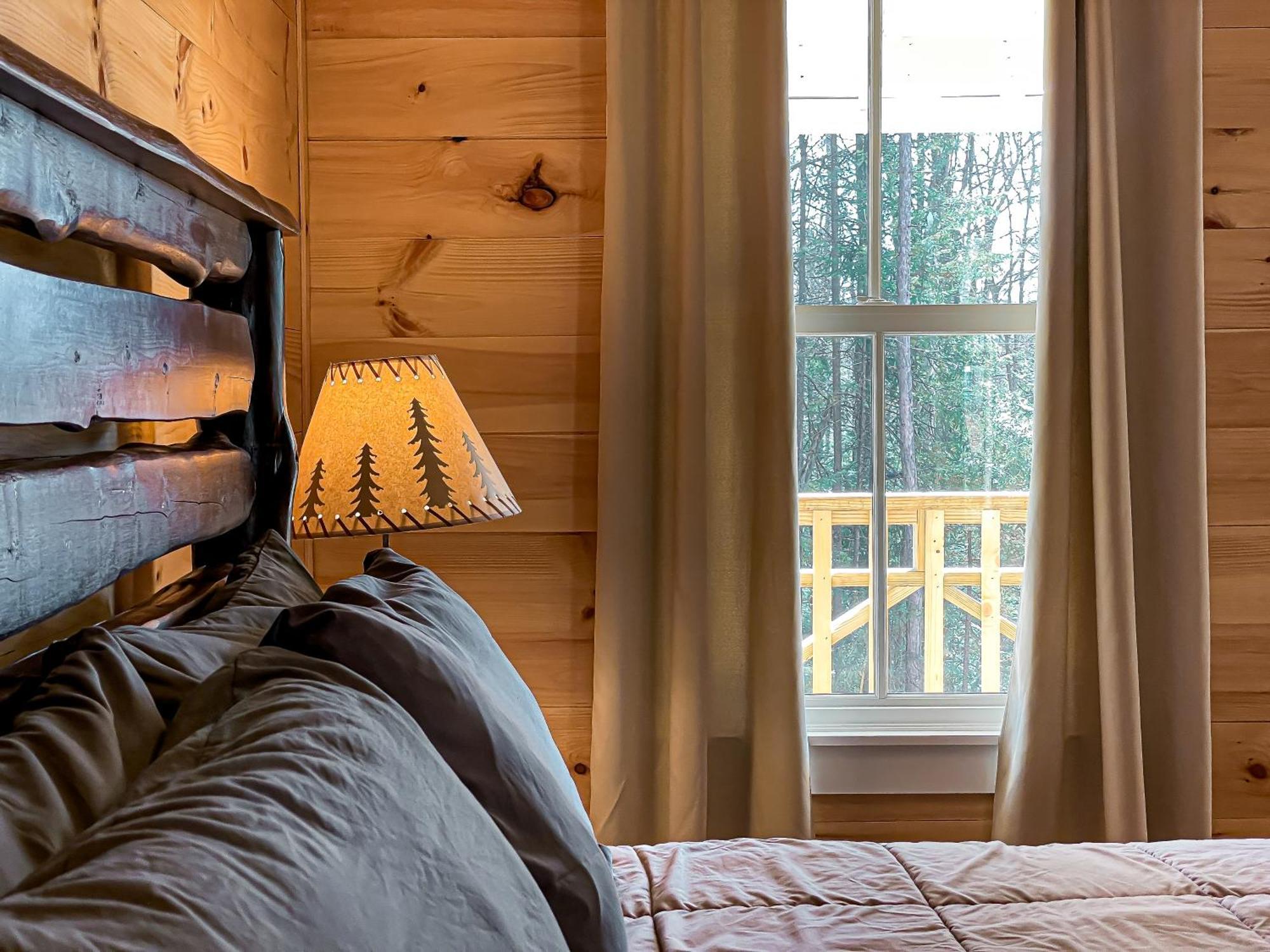 White Pine Camp Hotel Paul Smiths Room photo