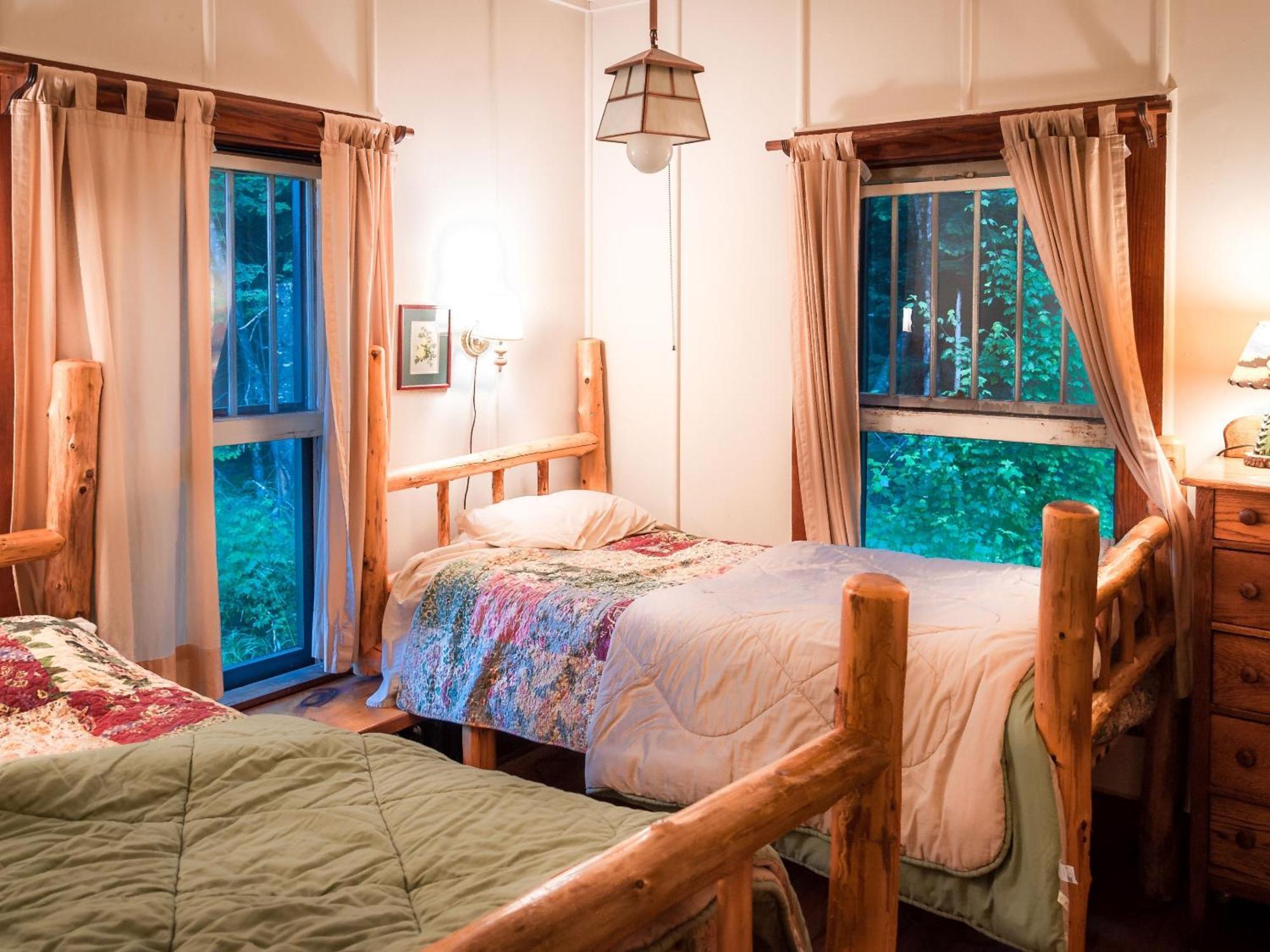 White Pine Camp Hotel Paul Smiths Room photo